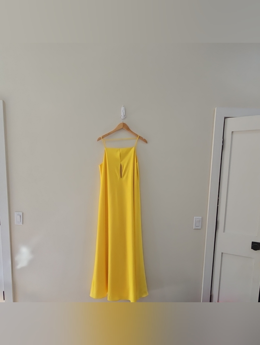 Large Summer Elegant ANTONIO MELANI Maxi Yellow Dress Size LARGE